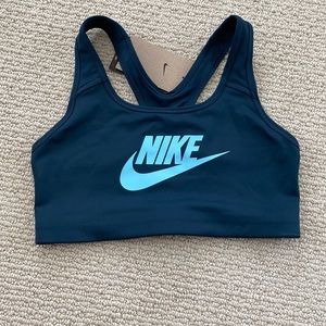 Nike Women’s Sports Bra
